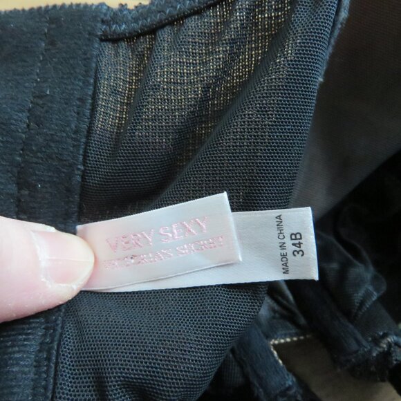 VICTORIA'S SECRET VERY SEXY Gold Black Lace Bustier Bra Goth Fairy - Size 34B - Picture 15 of 15